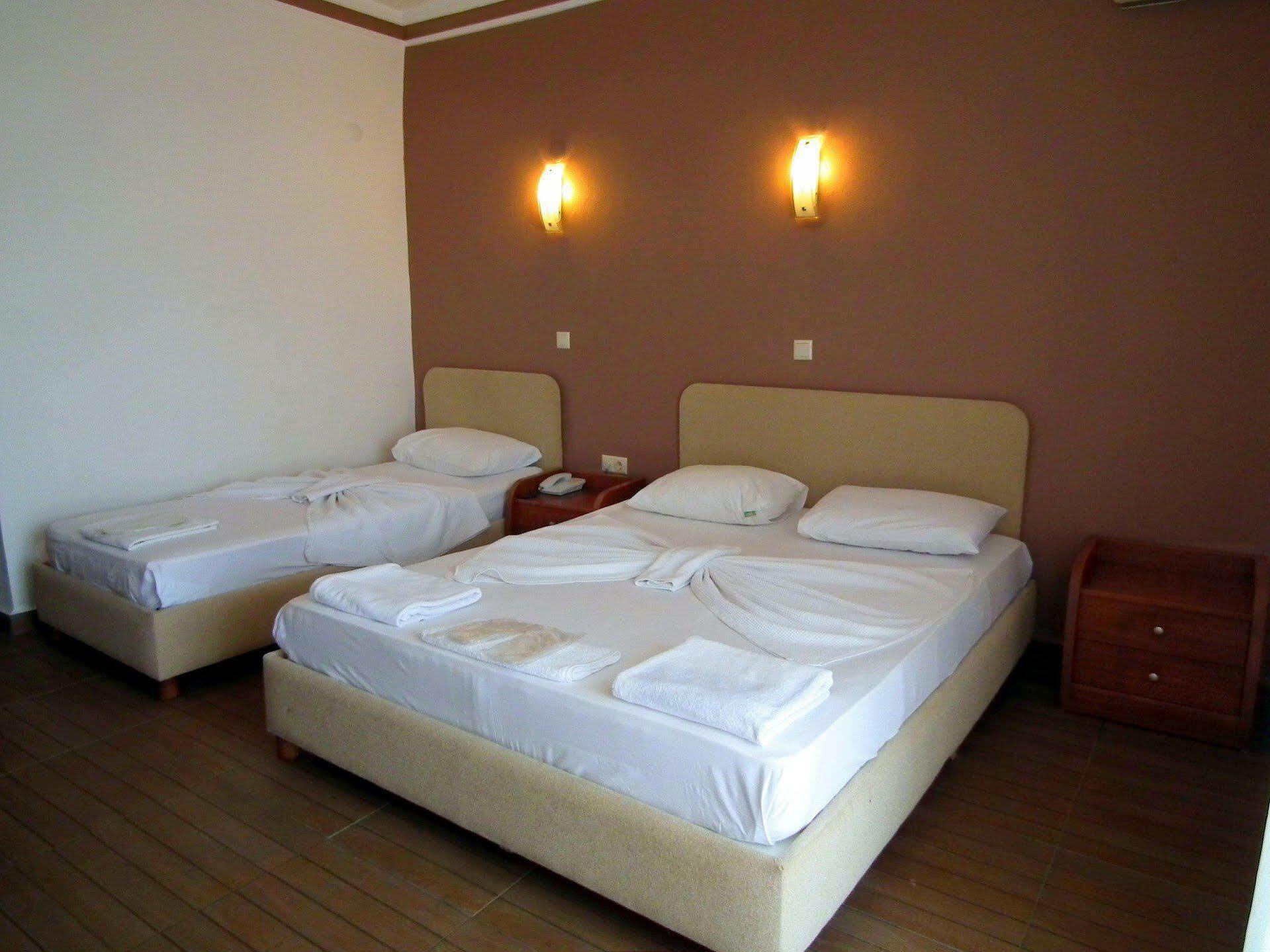 Lambada Hotel Altinoluk Bagian luar foto